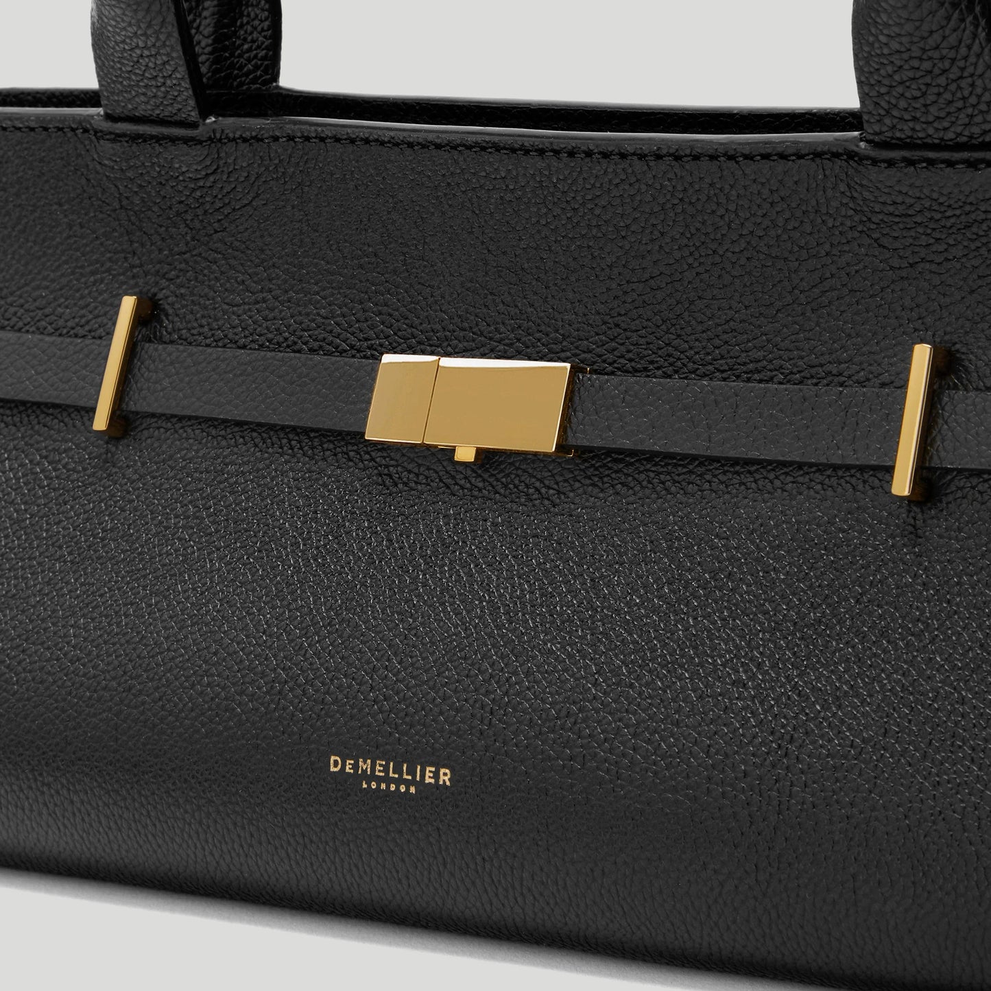 DeMellier New York Schoudertas Zwart Small Grain