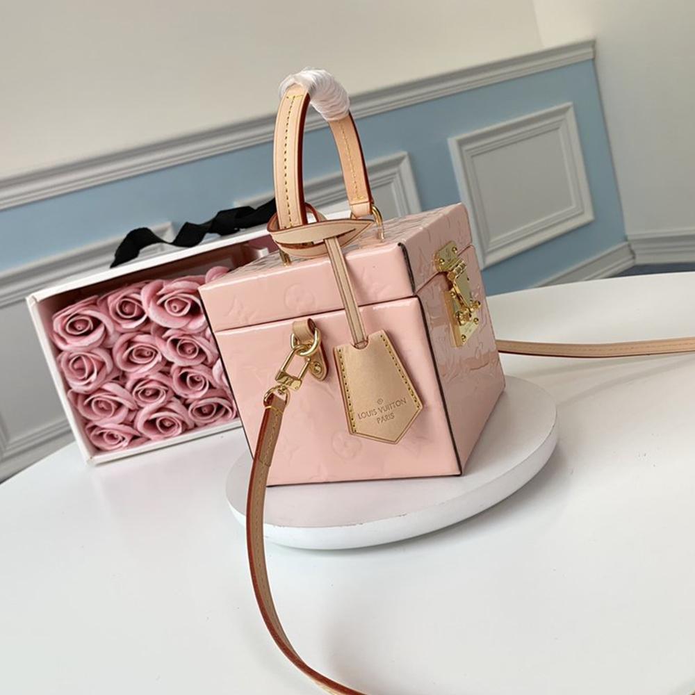 Louis Vuitton Bleeker Box Tas