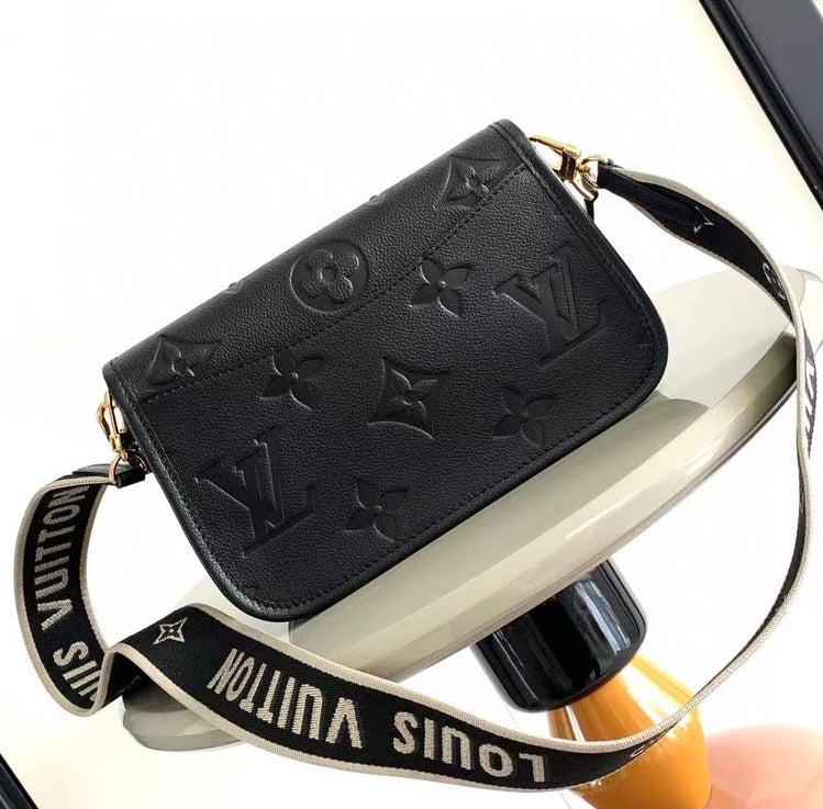 Louis Vuitton Diane Monogram Empreinte Zwart