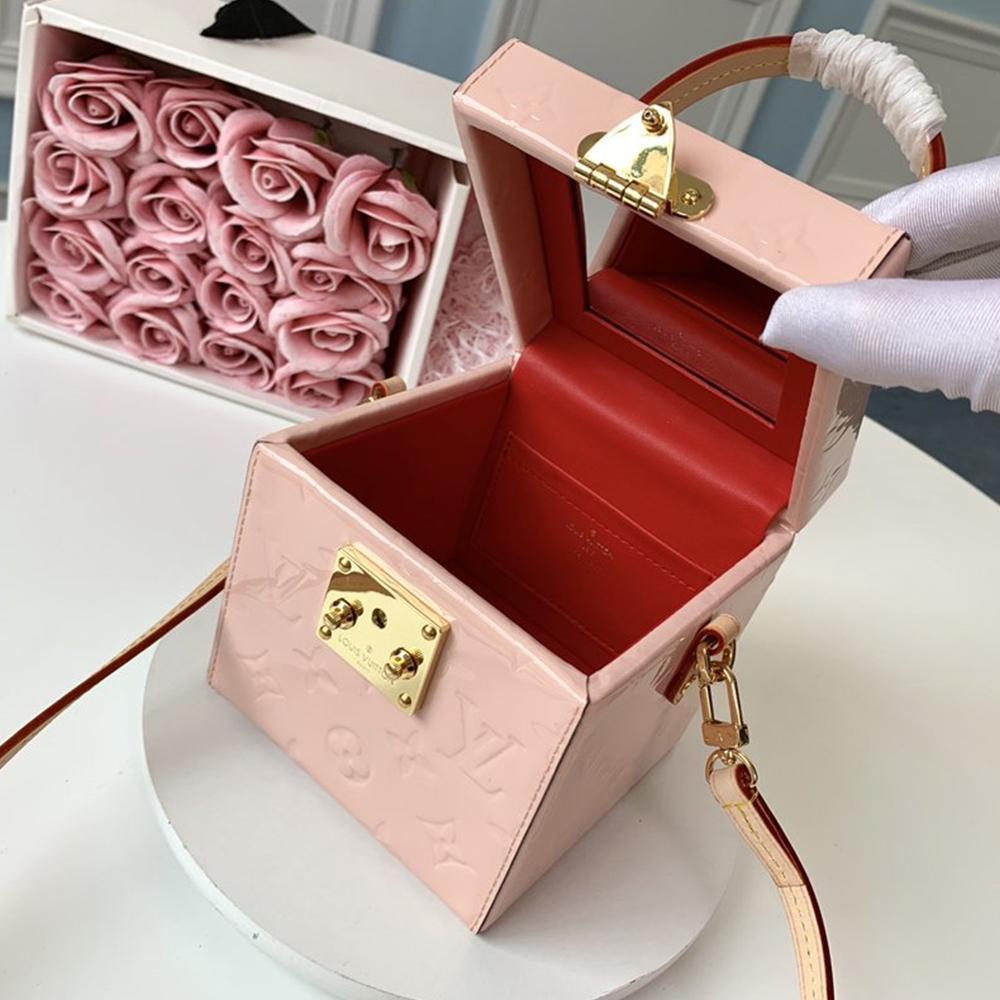 Louis Vuitton Bleeker Box Tas