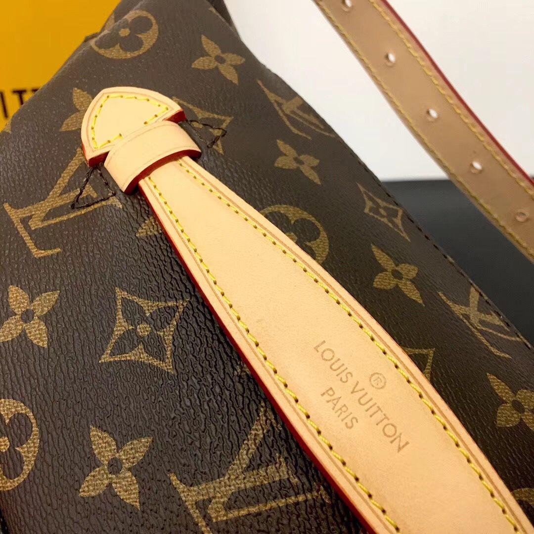 Louis Vuitton Bumbag Monogram Canvas